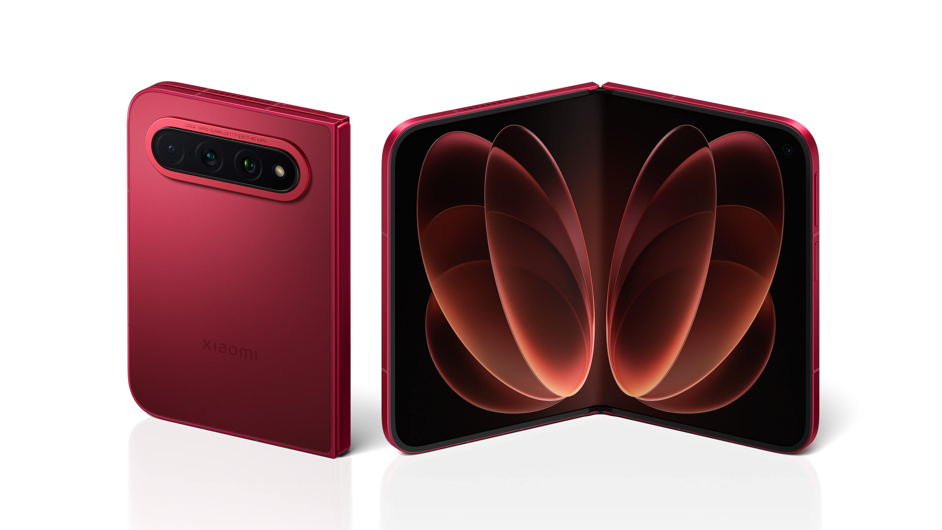 Xiaomi 18 Fold: IMAX perdesiyle aynı orana sahip bir katlanabilir